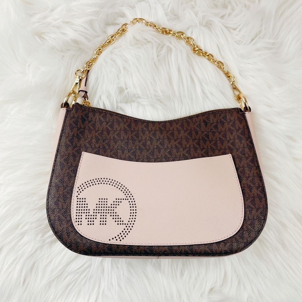 - Michael Kors jet set chain crossbody signature logo✨ brand new